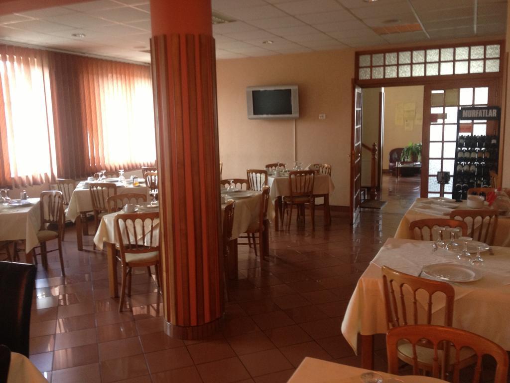 Hotel Lotus Αράντ Εξωτερικό φωτογραφία